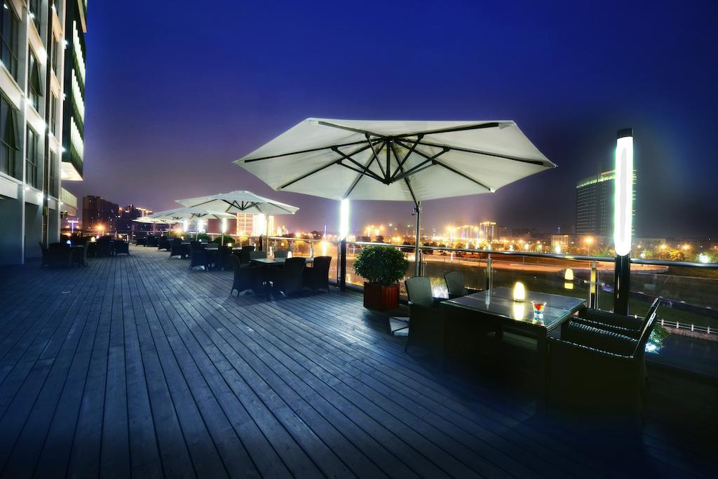 סוג'ואו Vienna International Hotel University Town מראה חיצוני תמונה